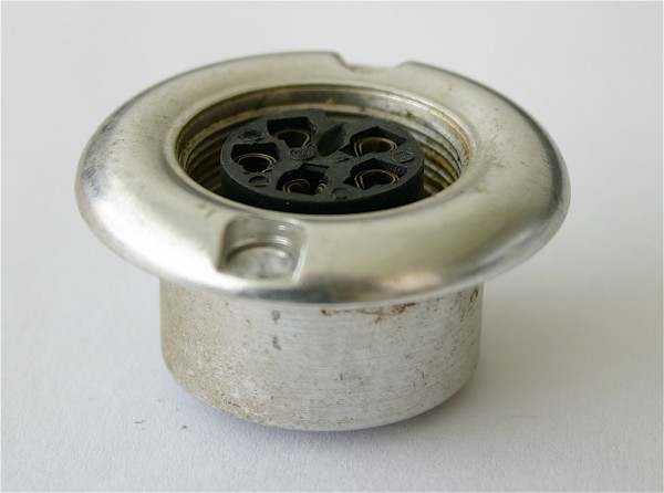Amphenol Tuchel 5 Pol Einbaubuchse T3086-000 gebraucht