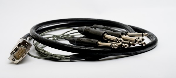 SonicWorld DB9 Custom Kabel Spider 8 Kanal Direct Out